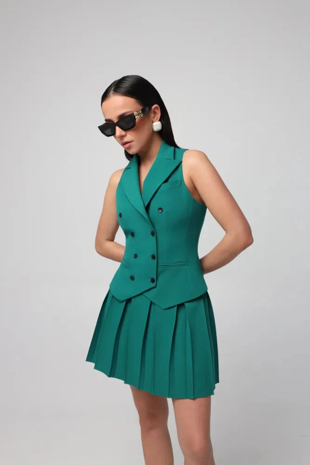 Elma Vest Green